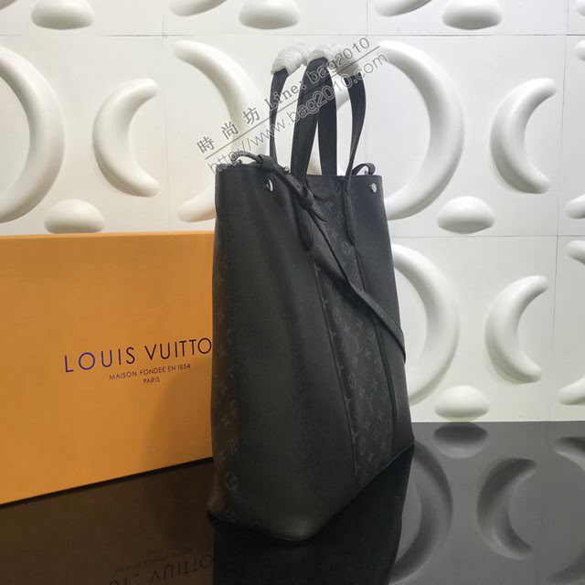 路易威登LV男包 M30431 Tagarama系列 Outdoor購物袋 lv新款男士手提肩背包  ydh3817